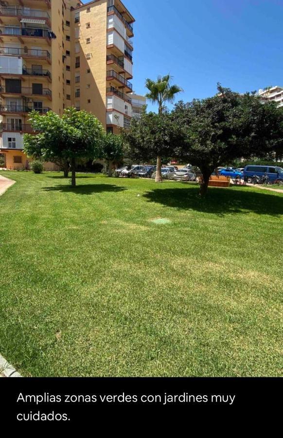 Apartamento Paseo Maritimo De Playamar Torremolinos Exteriör bild