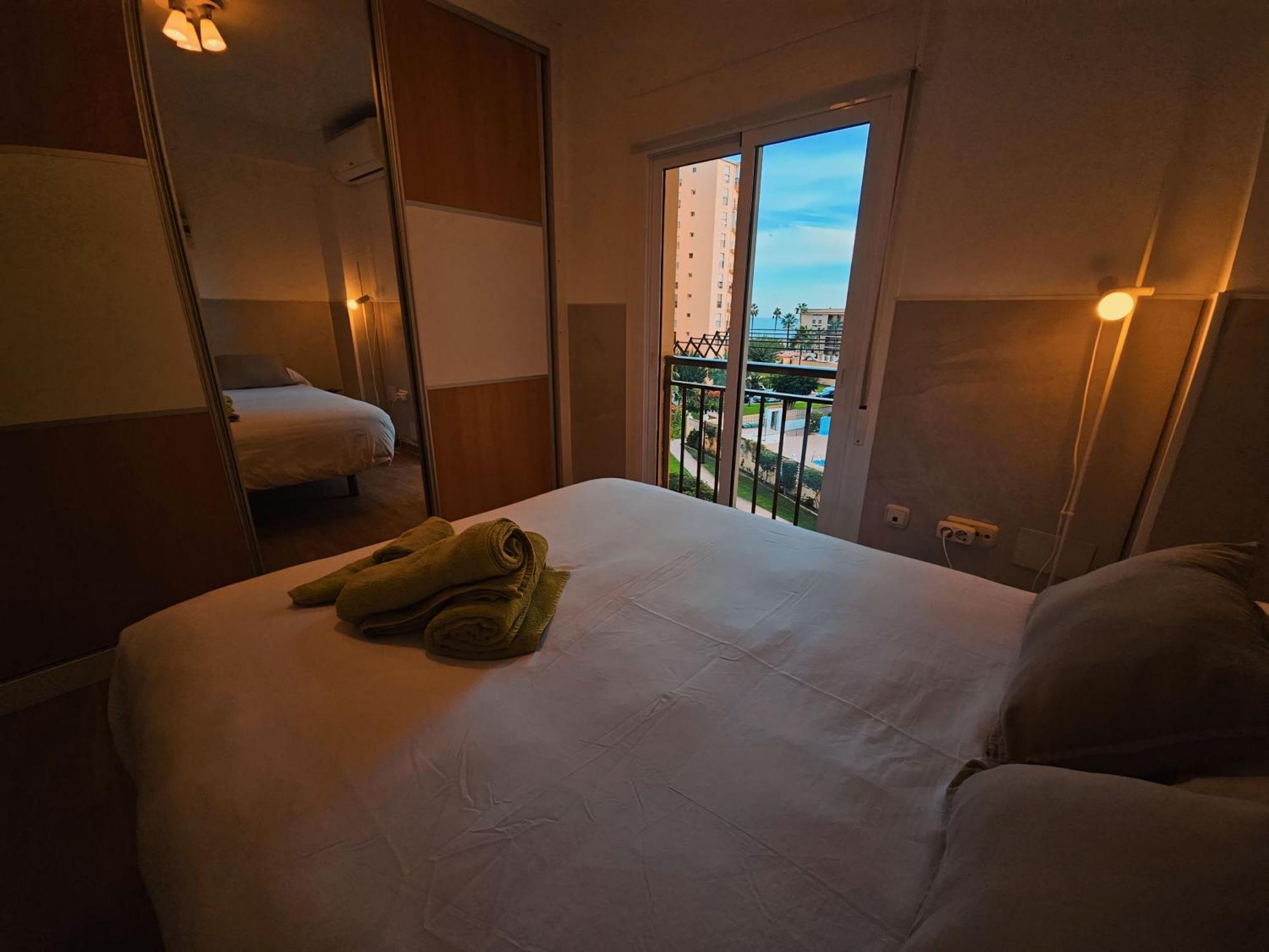 Apartamento Paseo Maritimo De Playamar Torremolinos Exteriör bild