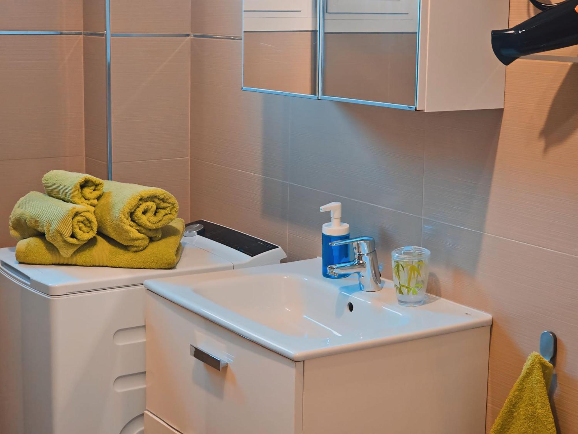 Apartamento Paseo Maritimo De Playamar Torremolinos Exteriör bild